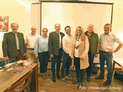 Das Gesellschaftergremium, von links: Josef Rettenbeck, Wolfgang Gröll (Berater), Gabriele Broden, Stephan Boehr, Daniel Hartmann, Sibylle...